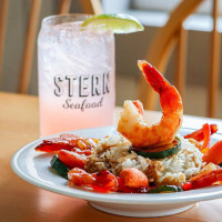 Stern Seafood food