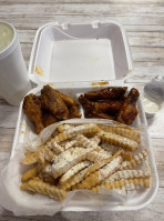 Touchdown Wings At Snellville Main Street food
