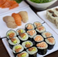 Sushiyoo food
