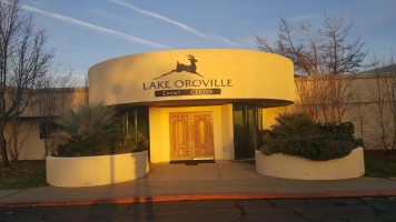 Lake Oroville Golf Event Center outside