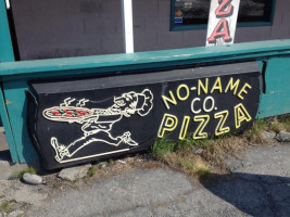 No Name Pizza Co. food
