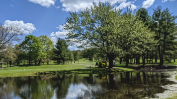 Crestbrook Golf Course outside