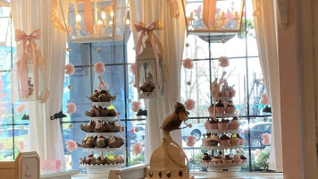 The Sugar Mouse Cupcake House food