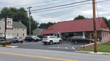 Rocco's Pizza Of Monett outside