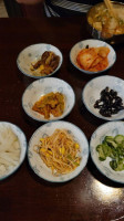 Booja Korean Wings Cafe food