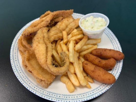 Carolina Fish Fry Co. food