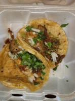 Amigos Street Tacos food