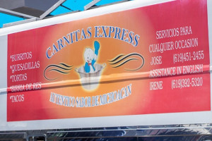 Carnitas Express inside