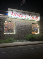 Aliyana's Pizzeria food