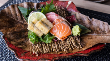 Sushi Aoki food