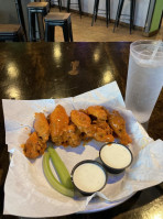 Wicked Wing Pub food