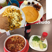 Las Gaviotas Mexican food