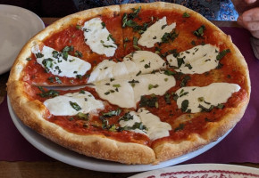 Teresas' Italian Pizzeria food