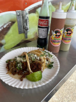 Tacos El Mosco food