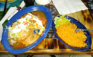 Pueblo Real Mexican food