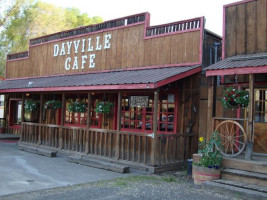 Dayville Cafe outside