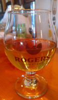 Rogers' Cideryard food