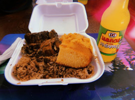 Jackie's Jamaican Pot food