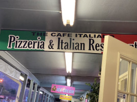 Cafe Italiano Pizzeria inside