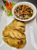 Chaba Thai Bistro food