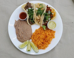 Ixta-taco food