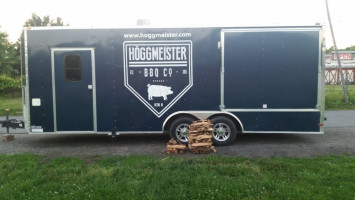 Hoggmeister Bbq food