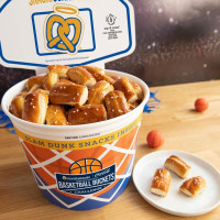 Auntie Anne's Pretzels food