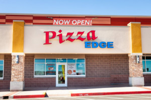 Pizza Edge inside