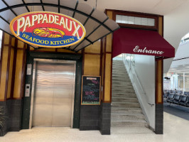 Pappadeaux Seafood Kitchen outside