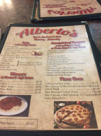 Alberto's Pizzeria Italian food