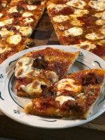Morano's Authentic Pizza food