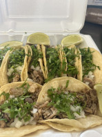 Taqueria Brahmas food