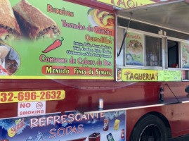 Taqueria Brahmas food