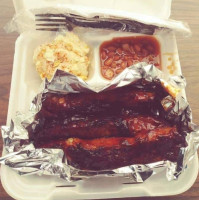 Pittman's Bbq food