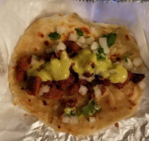 Hwy 6 Tacos food