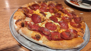 Old Chicago Pizza Taproom food