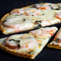 Puccini's Pizza Pasta food