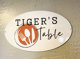 Tiger's Table Den Deli food