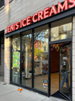 Jeni's Splendid Ice Creams outside