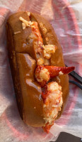 Lobstah On A Roll food