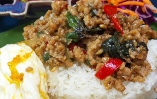 Urban Thai Kitchen food