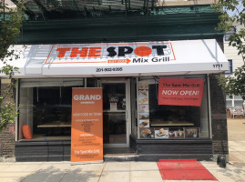 The Spot Mix Grill food