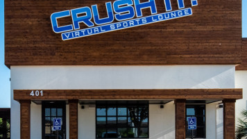 Crush It! Sports Lounge food