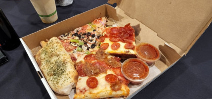 Brooklyn's Finest Pizza food