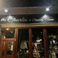 The Charles Bunratty Tavern food