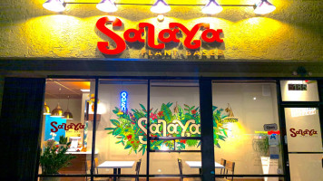 Salaya Plant-based Kitchen inside
