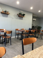 Spiros Cafe inside