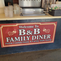 B And B Family Diner food