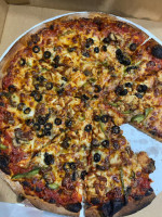 Jb's Pizza Parlor food