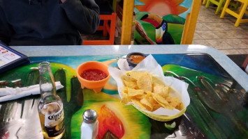 Los Ranchitos Mexican Kewanee inside